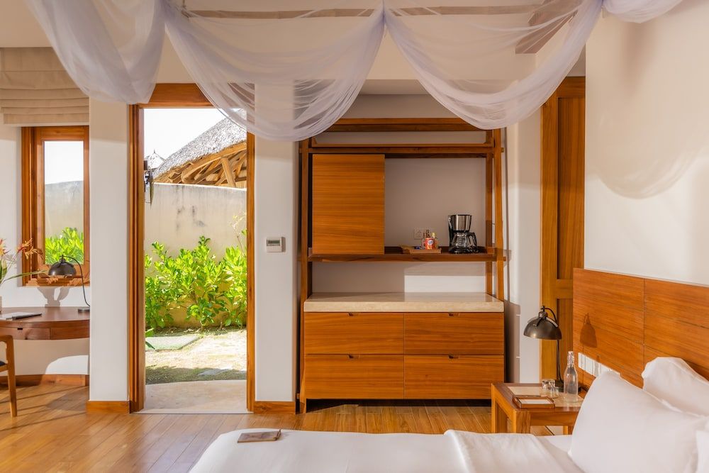 Ana Mandara Cam Ranh 1-Bedroom Pool Villa with 2 Single Beds