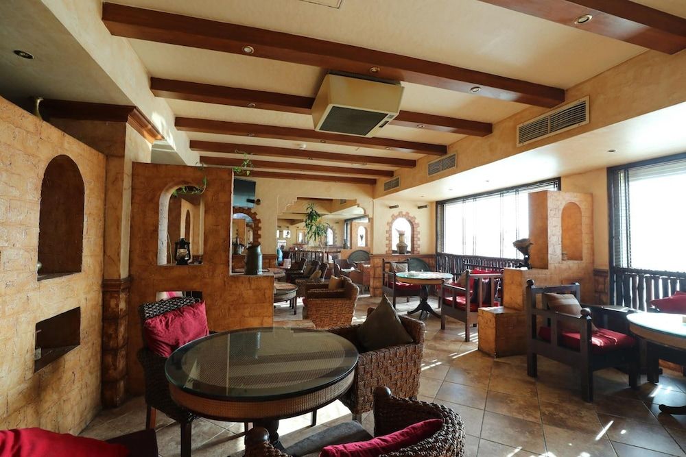 undefined OYO 112 Semiramis Hotel 6