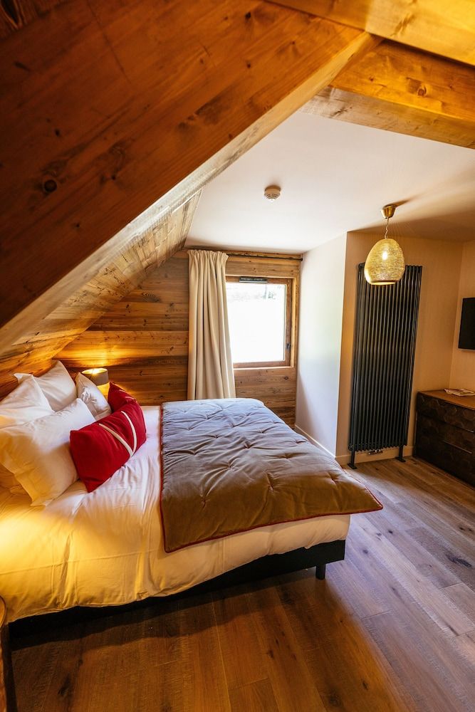 Hotel V de Vaujany Superior Quadruple Room 6