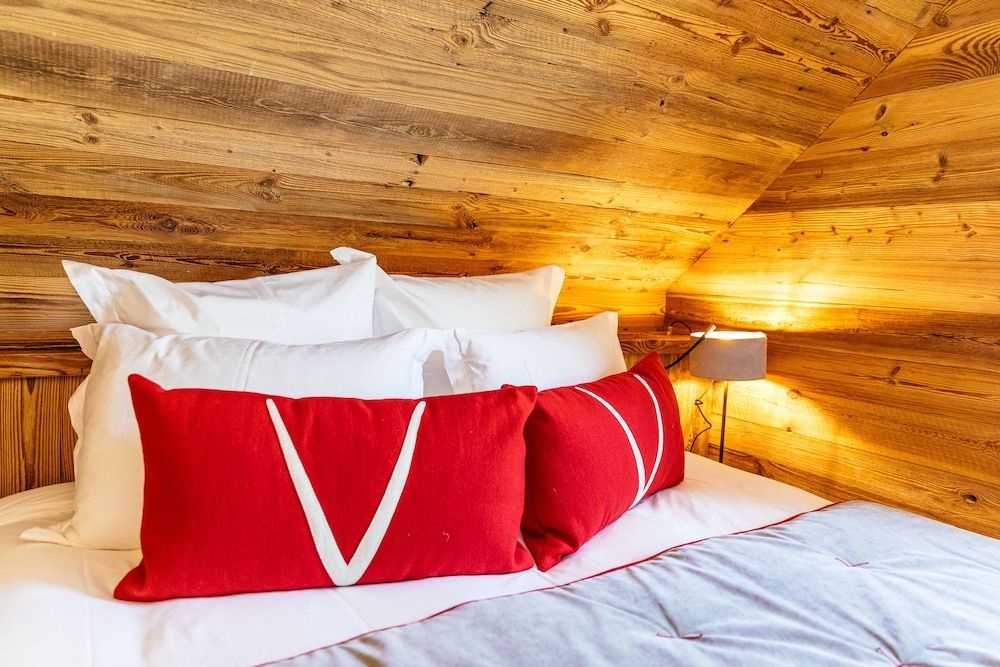 Hotel V de Vaujany Superior Quadruple Room 2