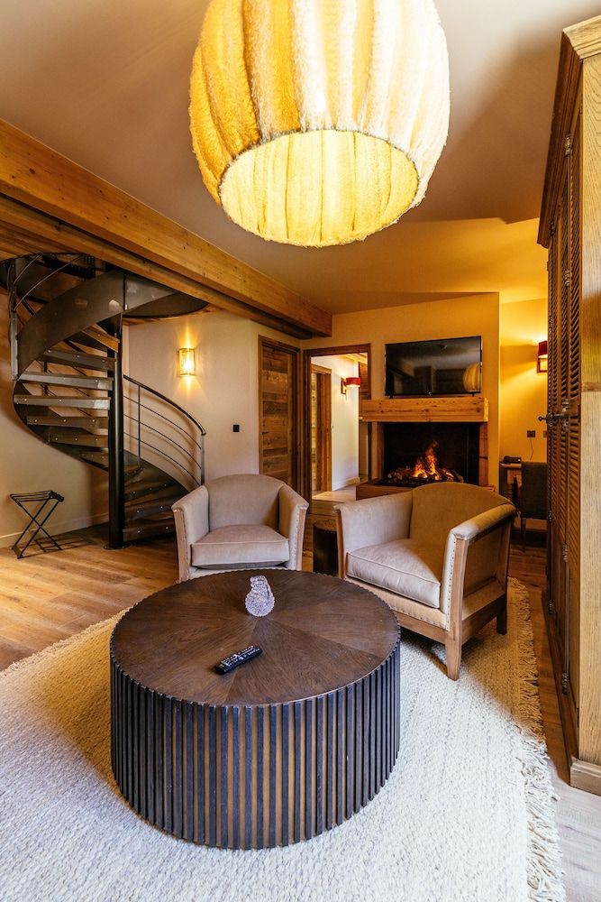 Hotel V de Vaujany Superior Quadruple Room 12