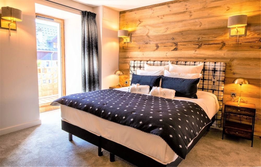 Hotel V de Vaujany Superior Double Room 9