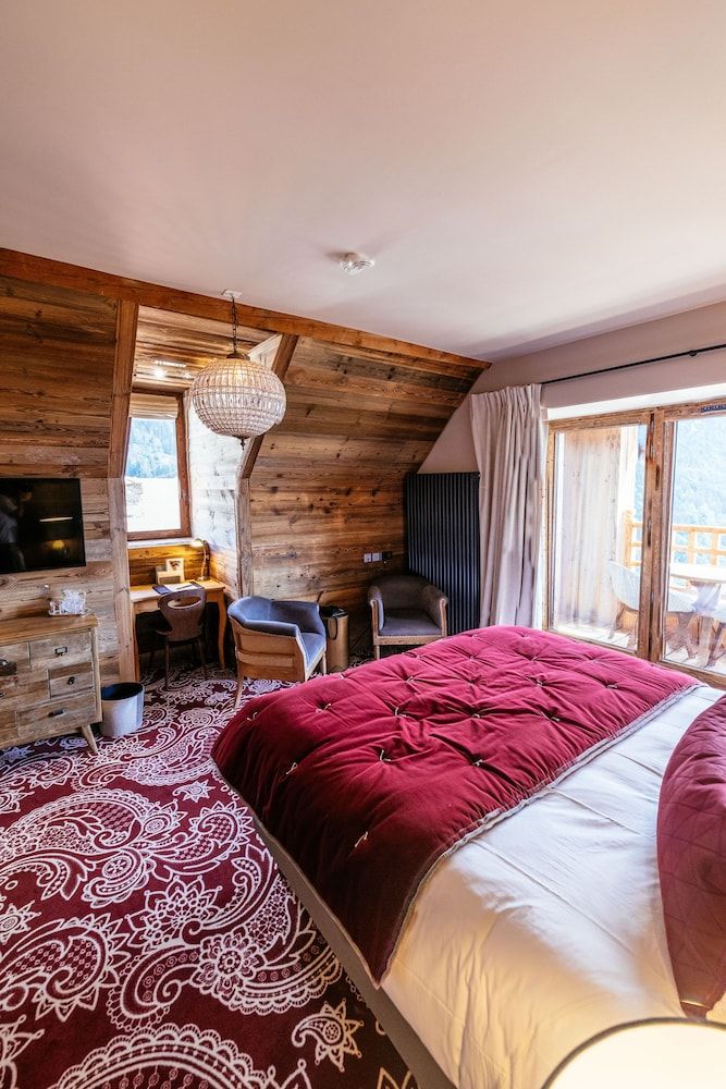 Hotel V de Vaujany Premium Double Room 2