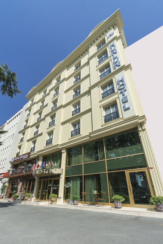 undefined Kunlun Kensington Hotel 5