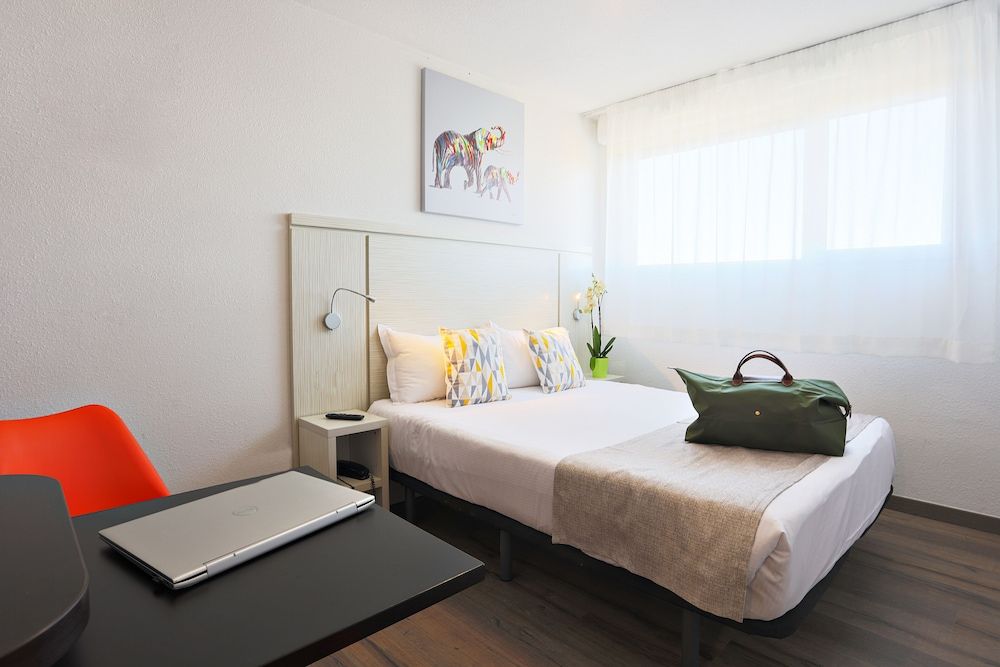 Park Wilson Airport Premium Studio