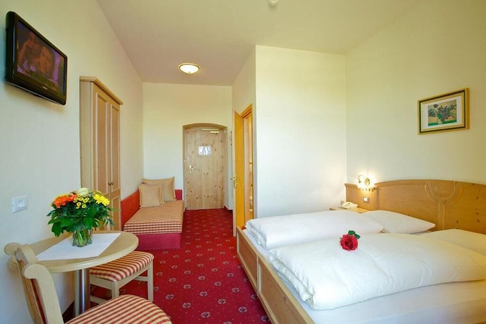 Hotel Castel Latemar Comfort Triple Room 4