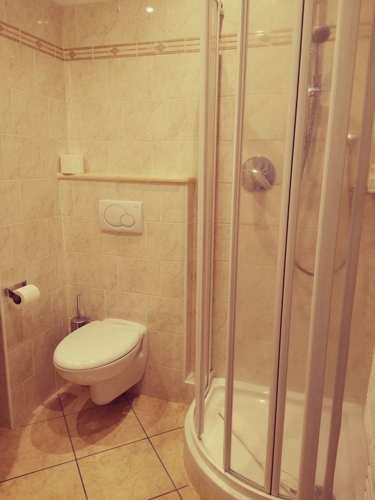 Hotel Castel Latemar Comfort Triple Room 8