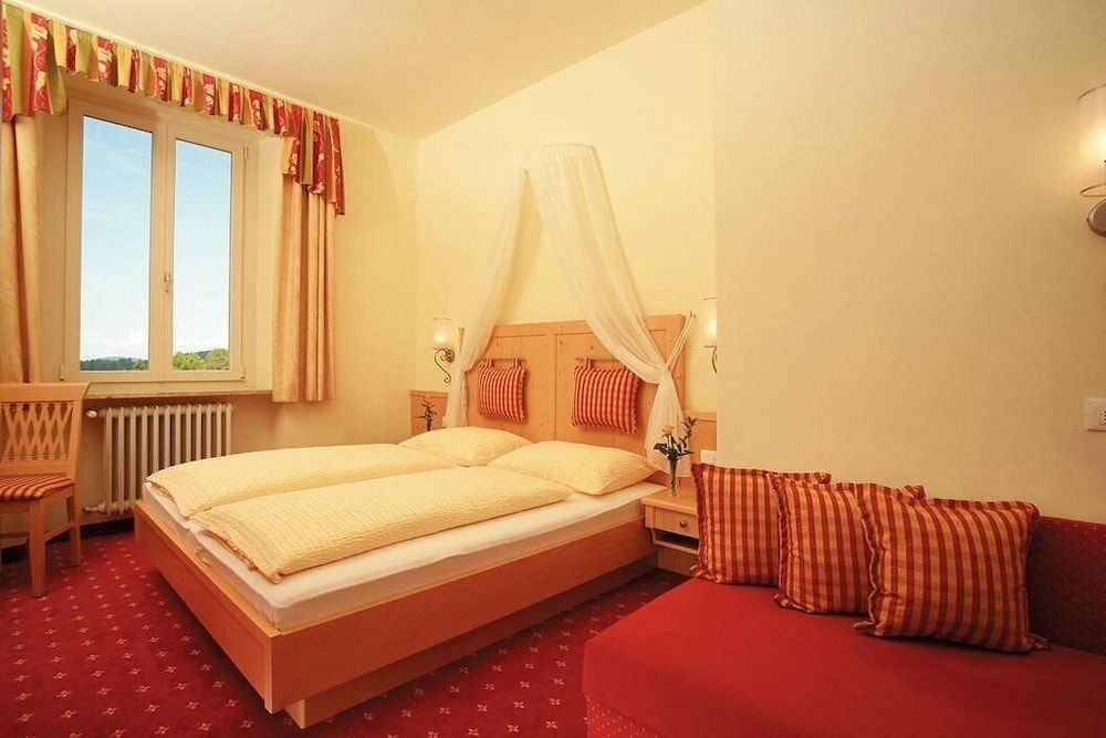 Hotel Castel Latemar Comfort Triple Room 3