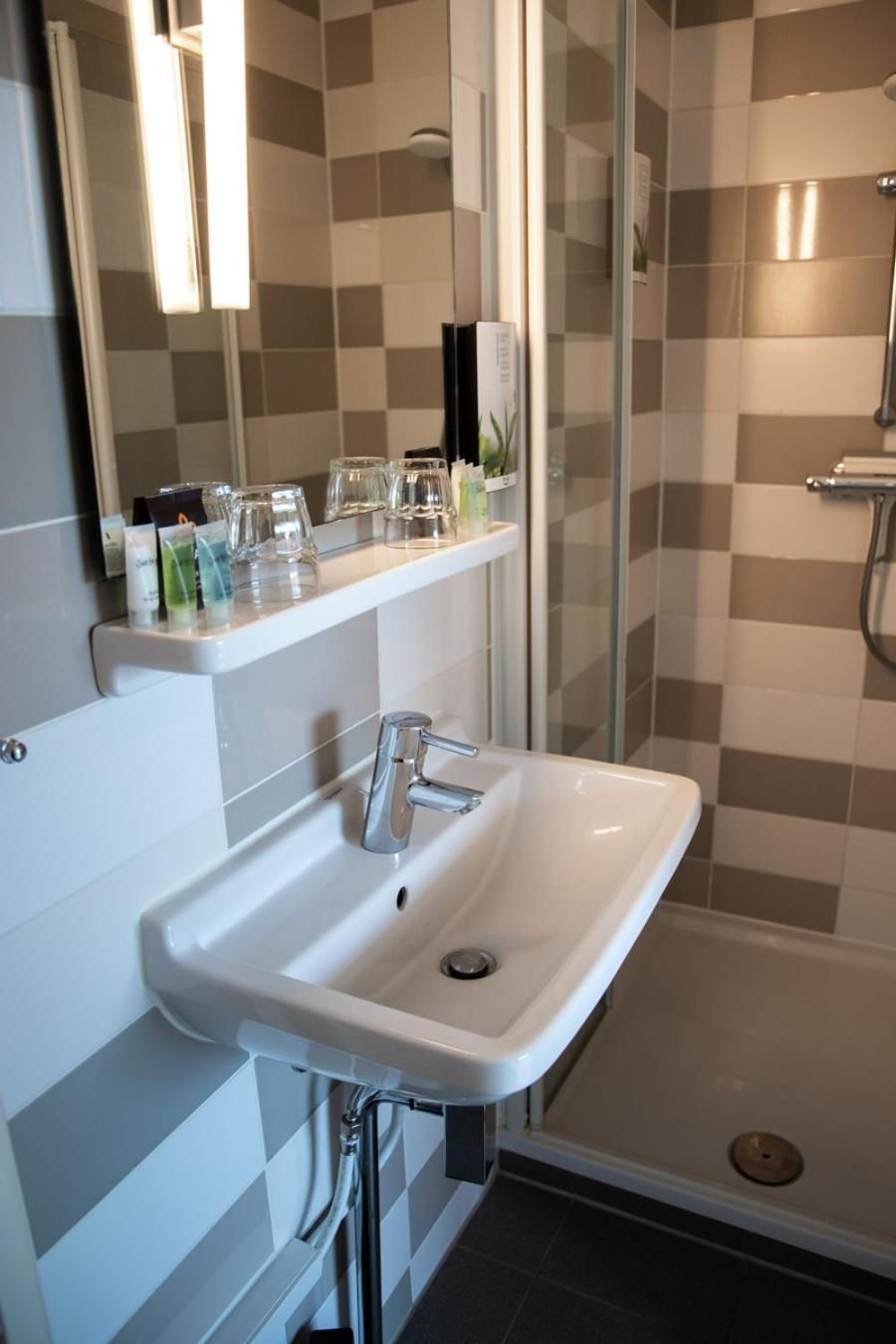 Deluxe Double or Twin Room with Balcony