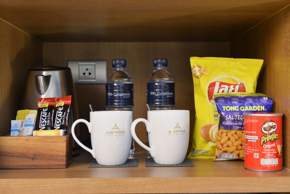 Aspira One Sutthisan Premier Twin Room 18