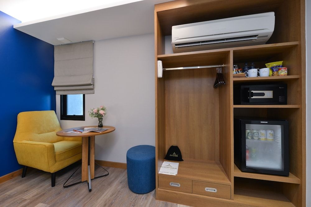Aspira One Sutthisan Premier Twin Room 17