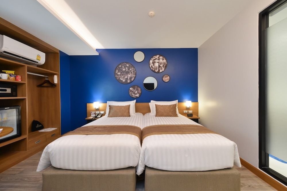 Aspira One Sutthisan Premier Twin Room 8