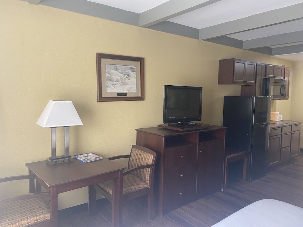 undefined Suburban Studios Buffalo Airport 10