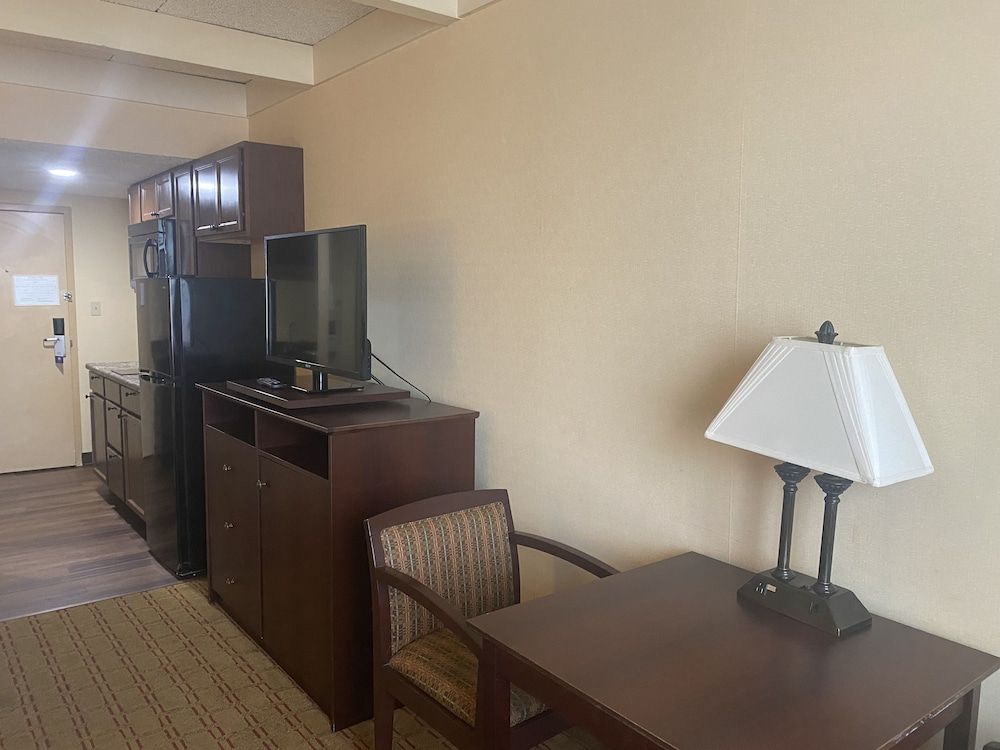 undefined Suburban Studios Buffalo Airport 9