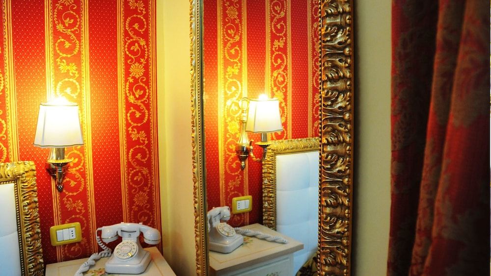 B&B Domenico Florio Palace Family Triple Room 4