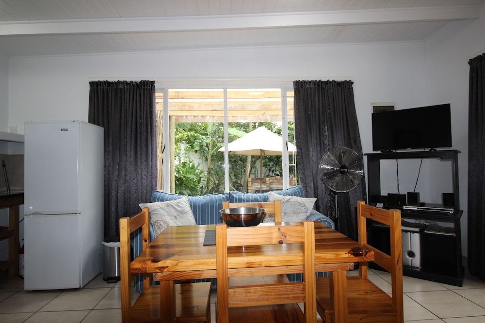 La Boheme Bed and Breakfast Self Catering Unit 4