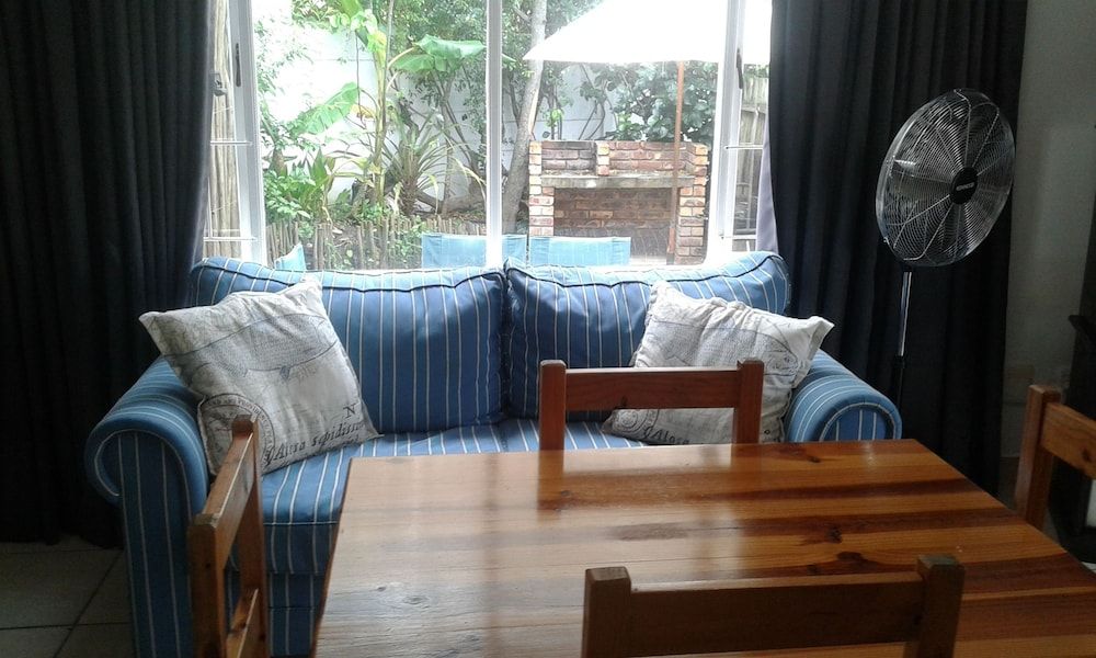 La Boheme Bed and Breakfast Self Catering Unit 2