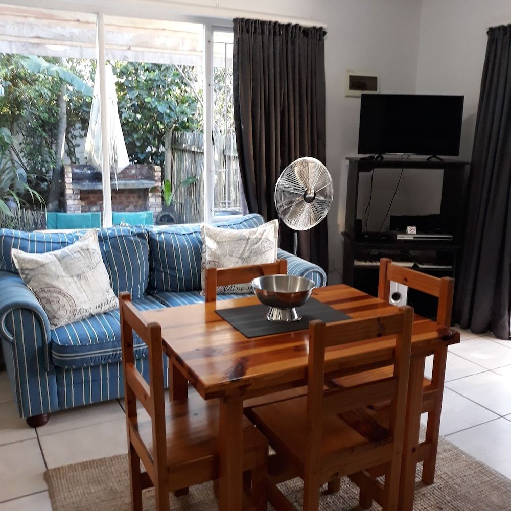 La Boheme Bed and Breakfast Self Catering Unit 6