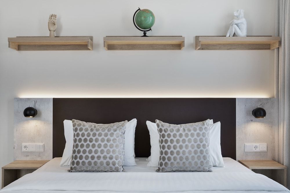 Stellaris Apartment Hotel Suite