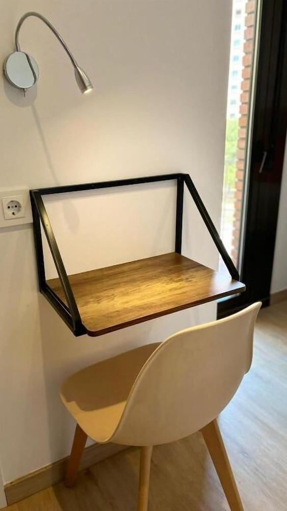 Hostal Sans Comfort Room, Balcony, City View 6