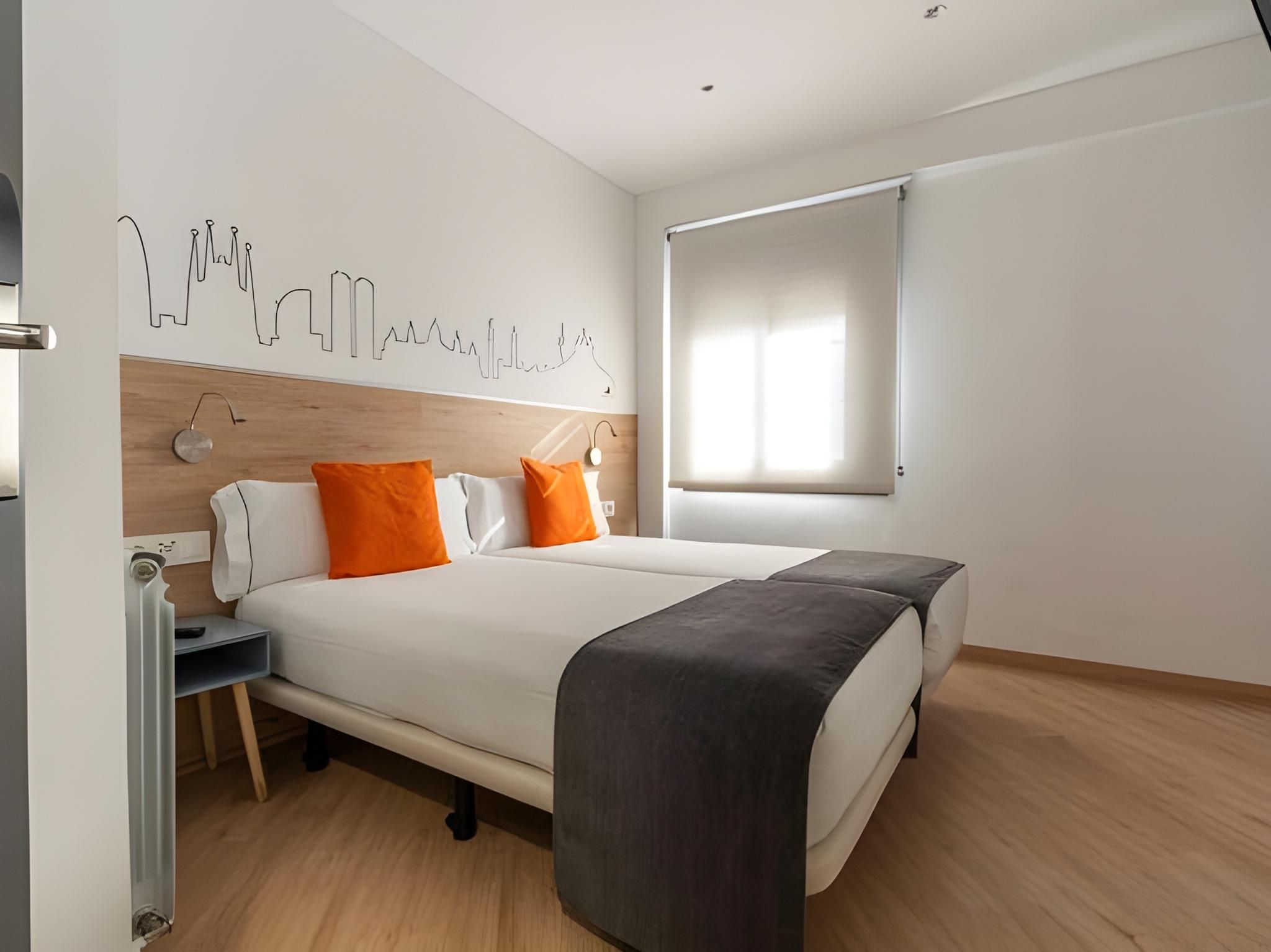 undefined Hostal Sans 7