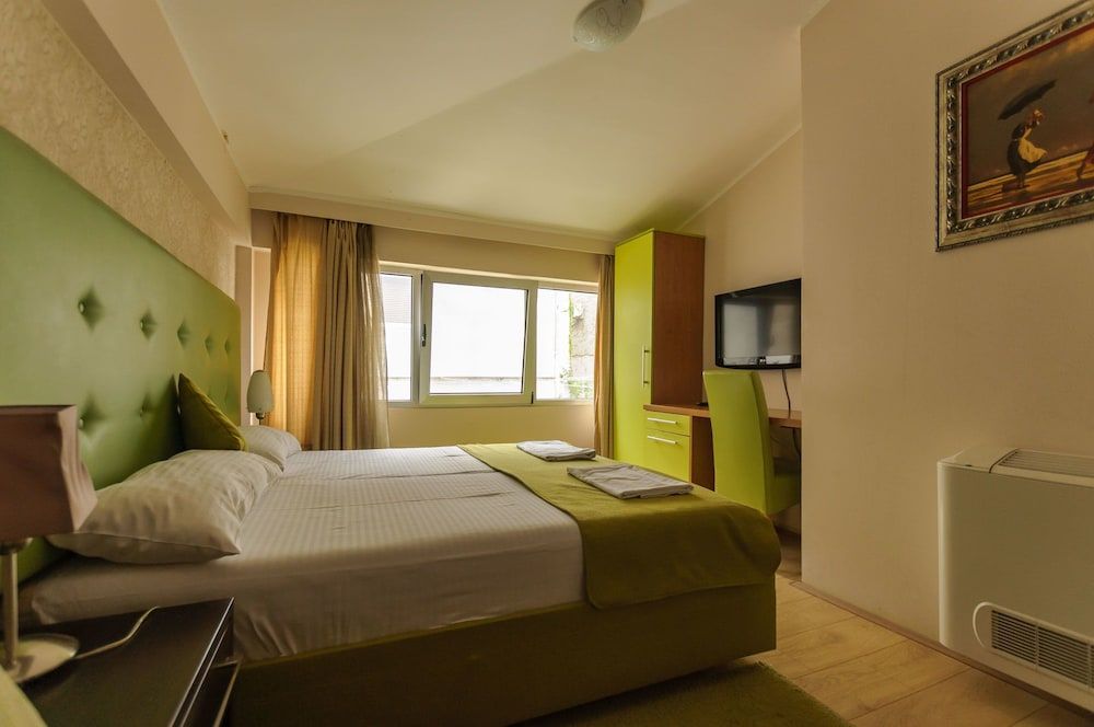 Garden40 Comfort Twin Room, 1 Double Bed with Sofa bed, Garden View