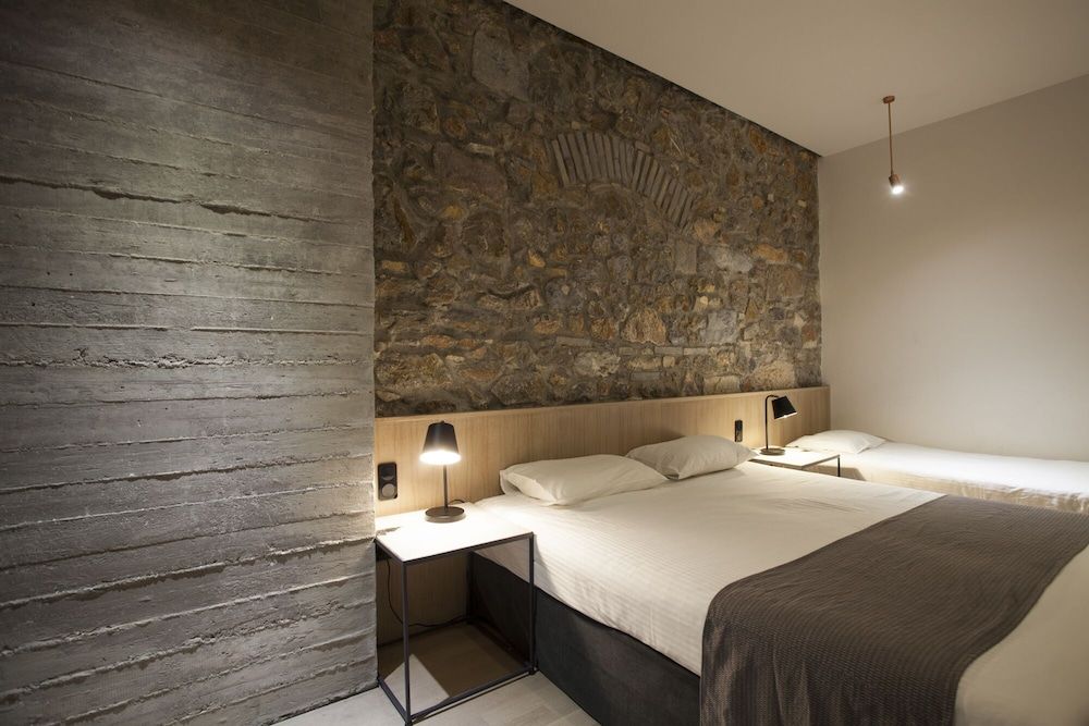 undefined Art Suites Korai