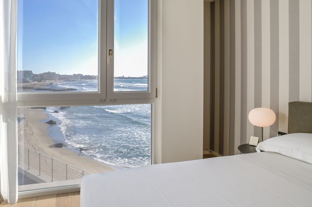 Hotel Punta Tipa Double or Twin Room, Terrace, Sea View 3