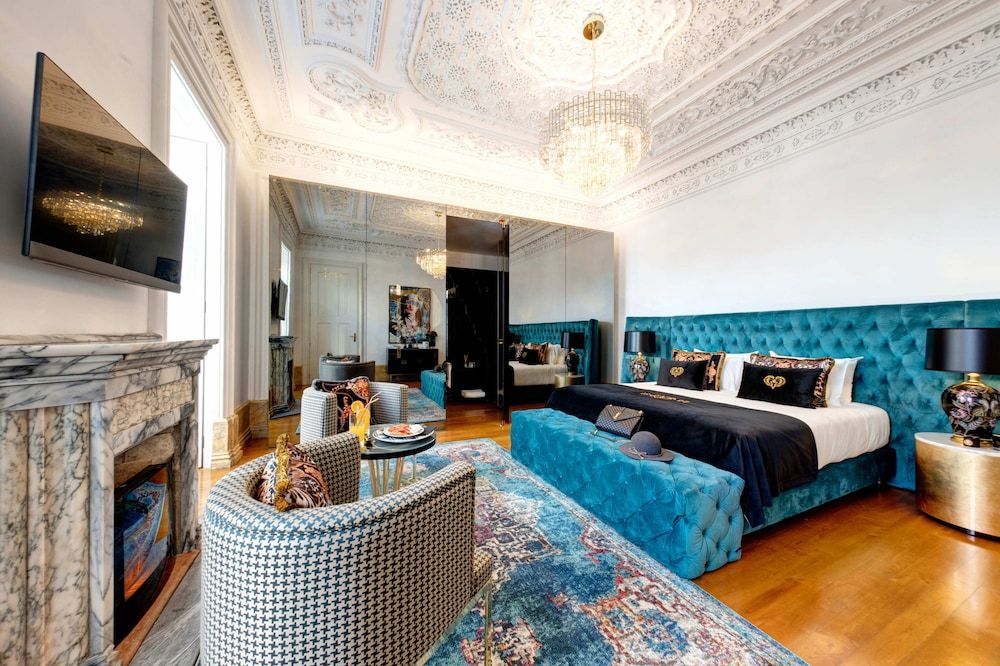 1877 Estrela Palace Hotel Master Suite 10