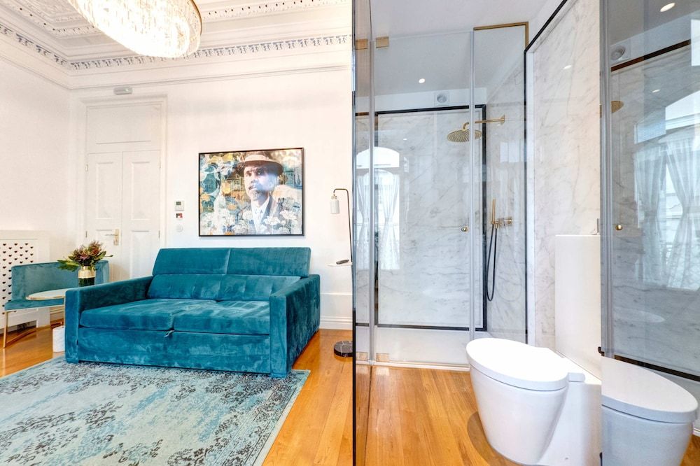 1877 Estrela Palace Hotel Master Suite 4