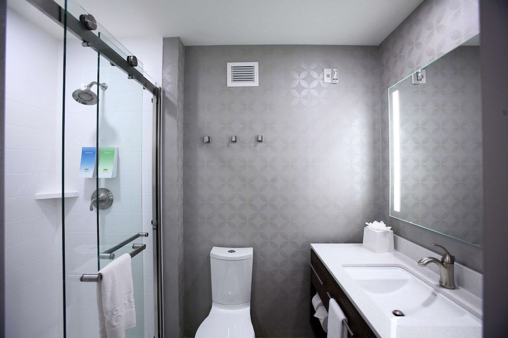 Studio Suite, 1 King Bed, Non Smoking