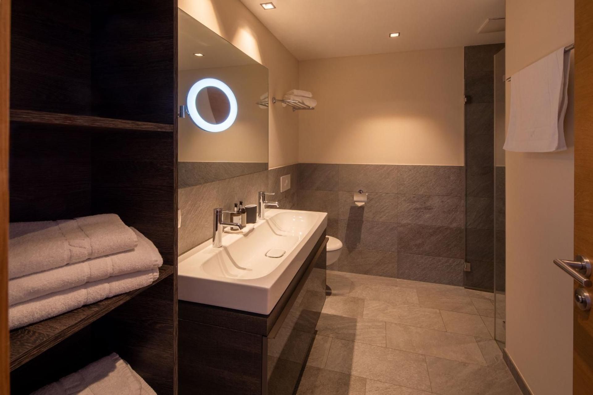 Junior Suite up to 4 People