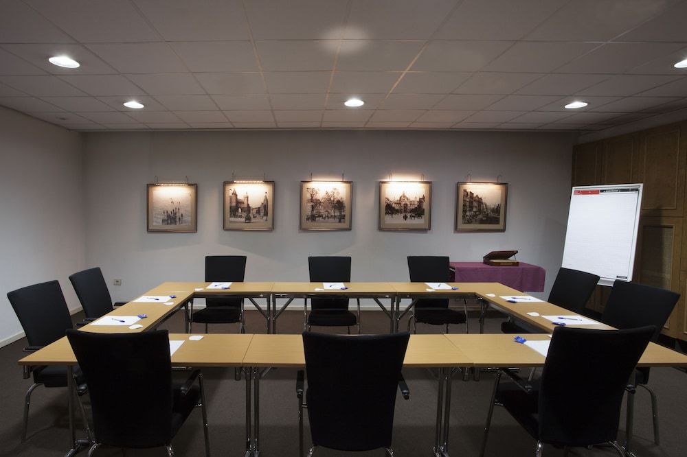 undefined Theater Hotel 5