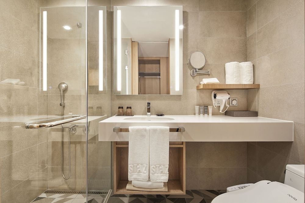 MD Hotel Doksan Standard Double Room, Shower 3