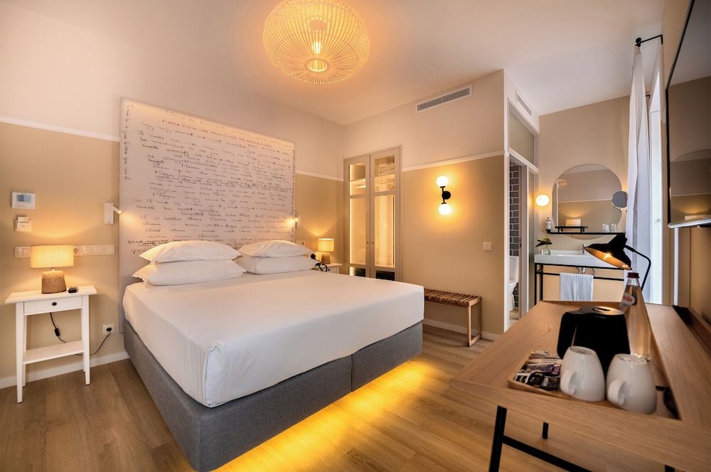 Pestana Fisherman Village Family Triple Room 2