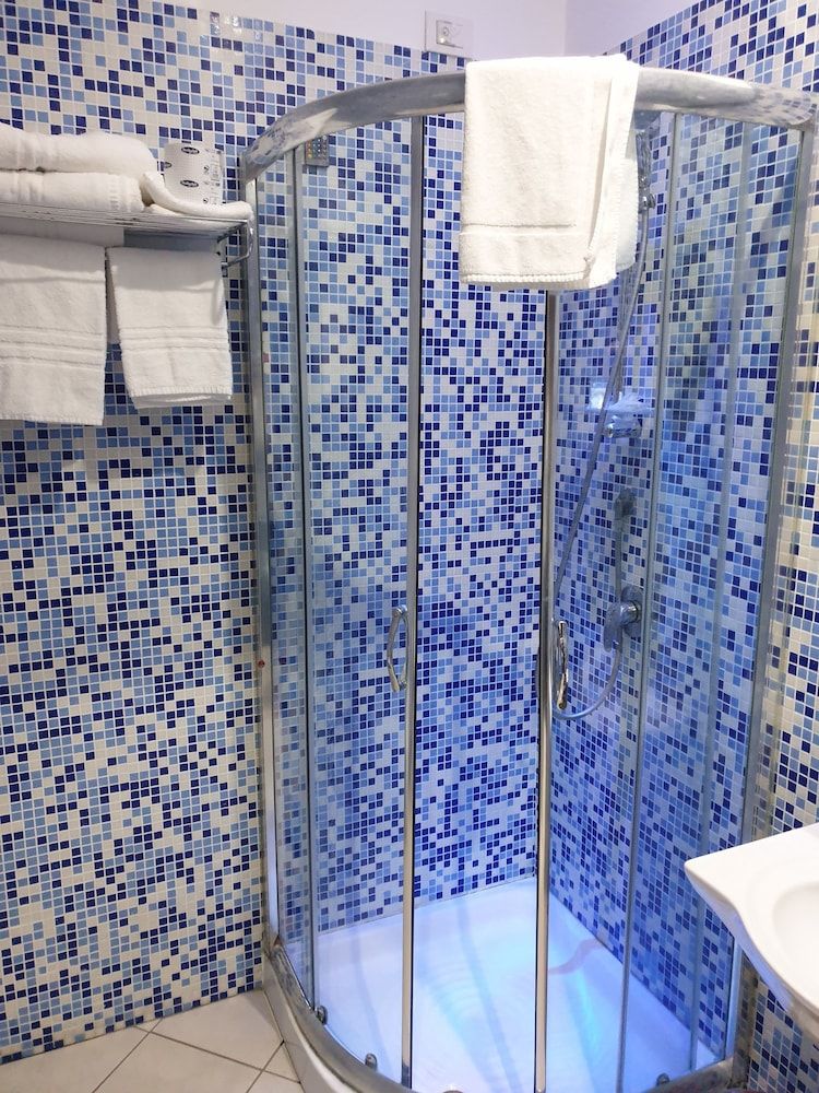 Sorrento Relais Basic Double Room, 1 King Bed, Ensuite 12