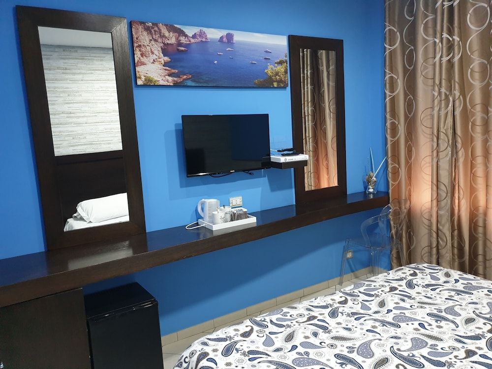 Sorrento Relais Basic Double Room, 1 King Bed, Ensuite 13