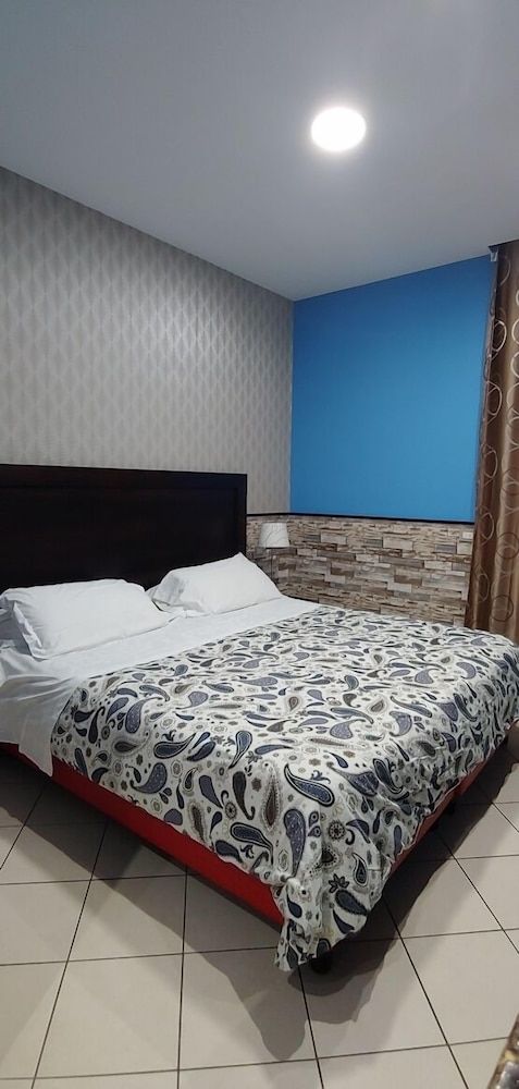 Sorrento Relais Basic Double Room, 1 King Bed, Ensuite 7