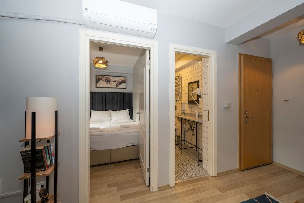 Dorne Suite Taksim Comfort Apartment 10