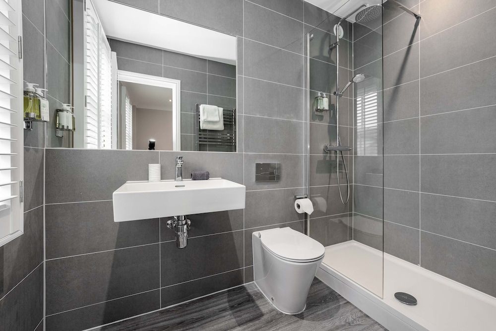 The Regent Aparthotel Classic Double Room 5