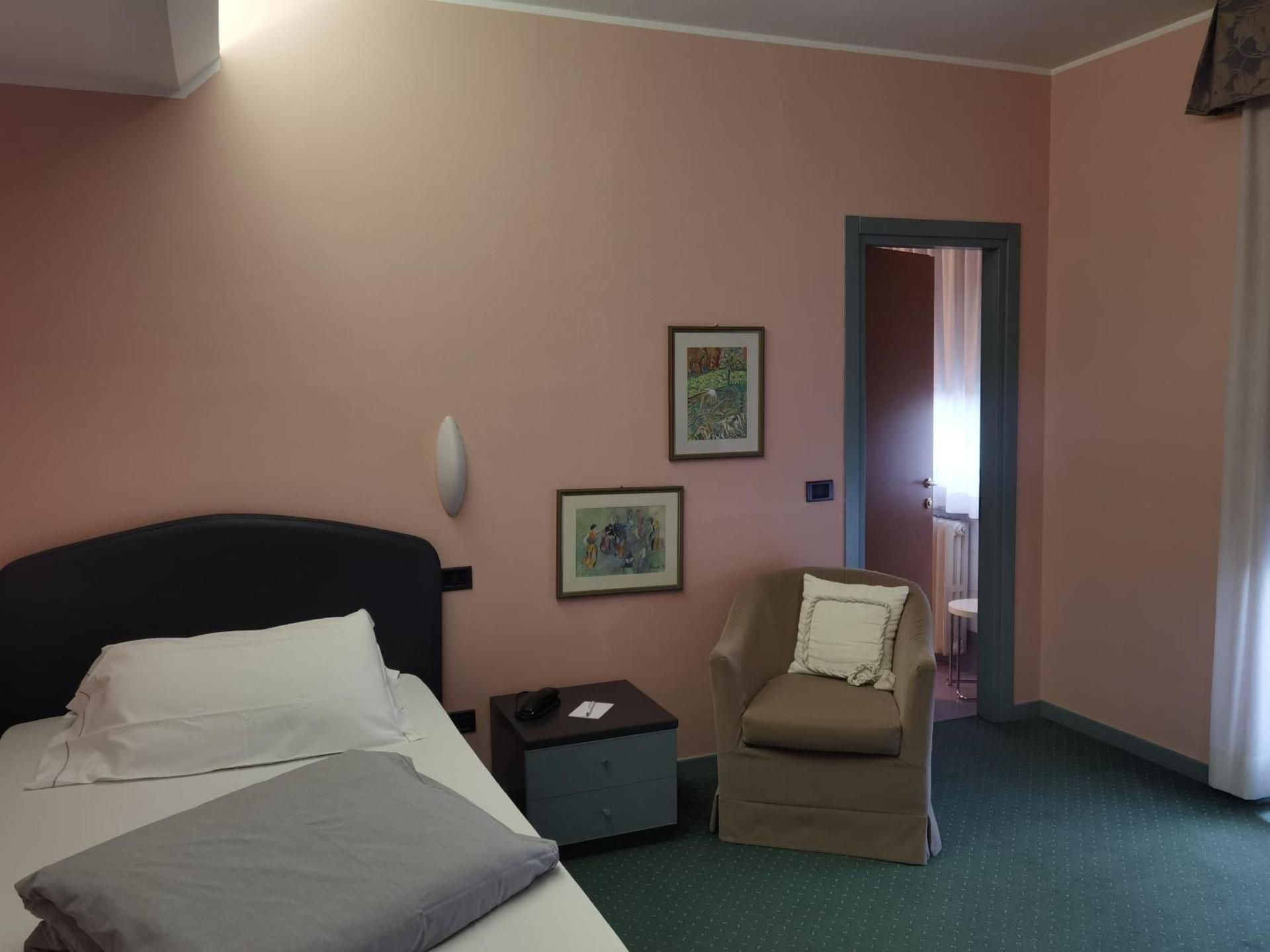 Superior Single Room