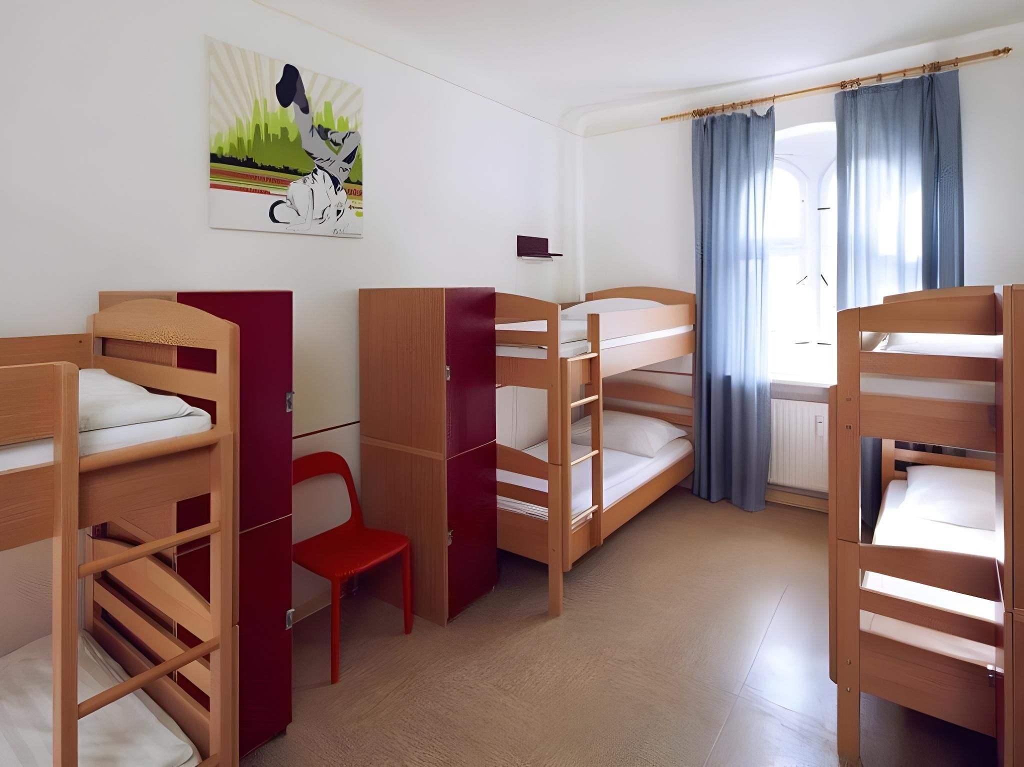undefined Three Little Pigs Hostel Berlin 5