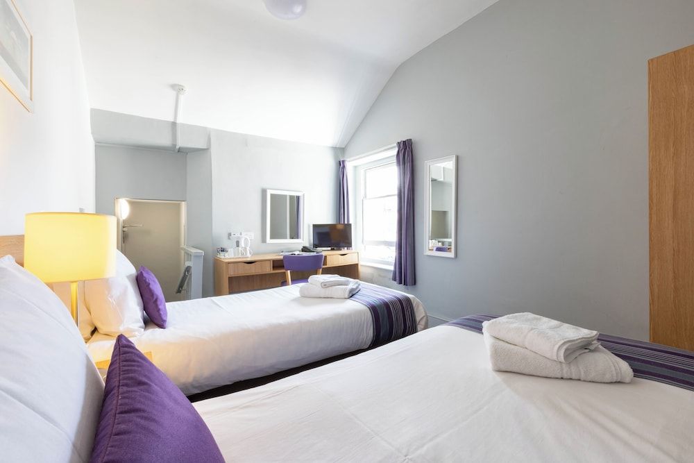 The Dilkhusa Grand Hotel By Compass Hospitality Family Room Front Facing