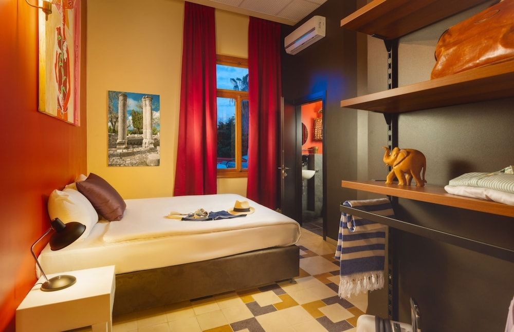 INTA Hotel Classic Double Room 2