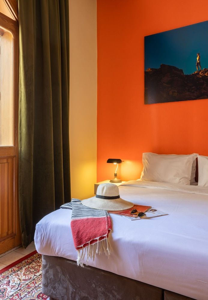 INTA Hotel Deluxe Double Room, Balcony 2