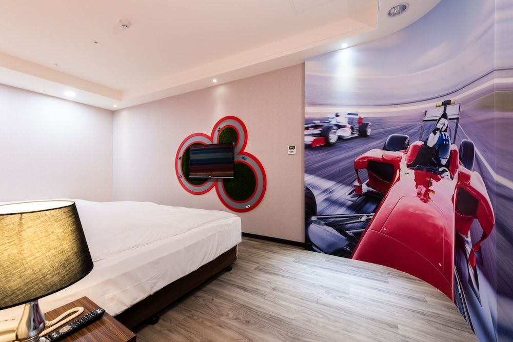 Deluxe Quadruple Room