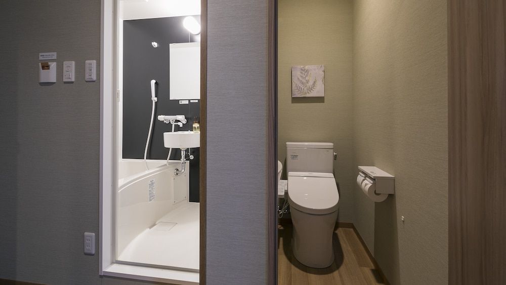 Deluxe Twin Room, Non Smoking, Sea View (Separated Bath and Toilet)