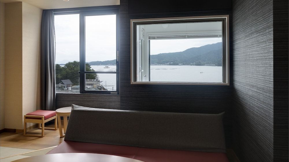 Executive Twin Room, Non Smoking, Sea View (Separated Bath and Toilet)