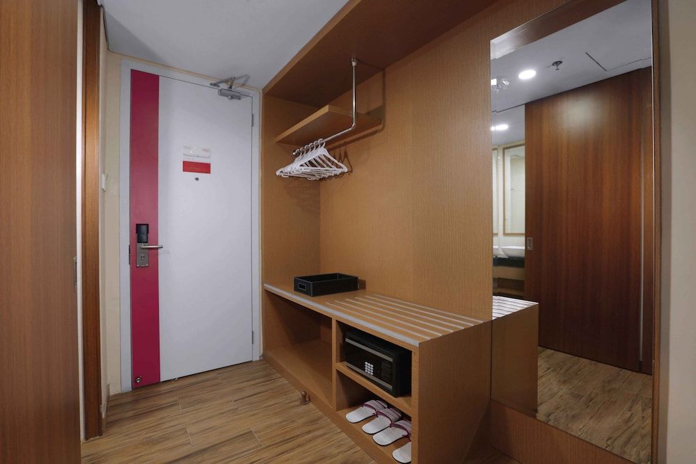 undefined Favehotel Nagoya - Batam 10