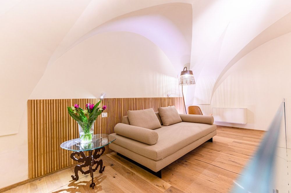 Pollicastro Boutique Hotel Executive Suite (Del Santo) 7